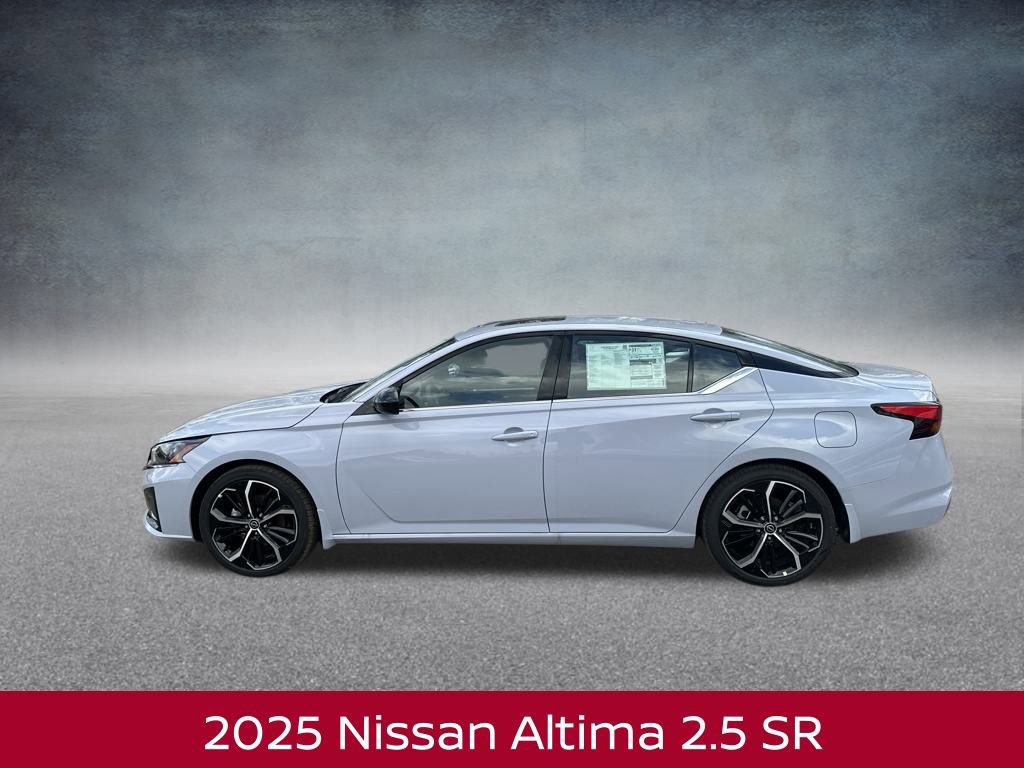 New 2025 Nissan Altima 2.5 SR image 3