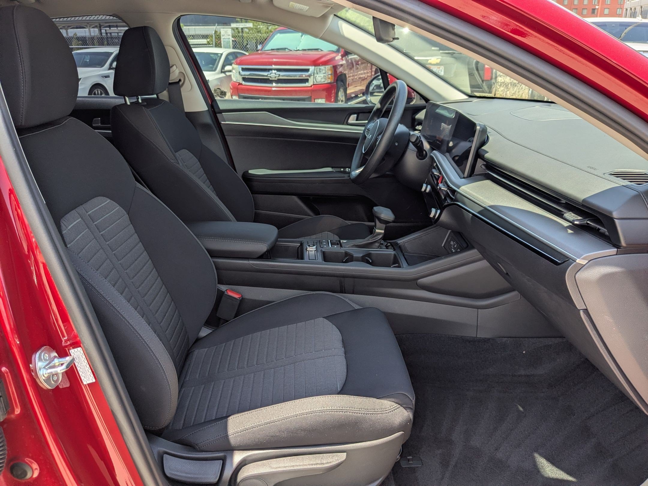 Certified 2025 Kia K5 LXS FWD image 26