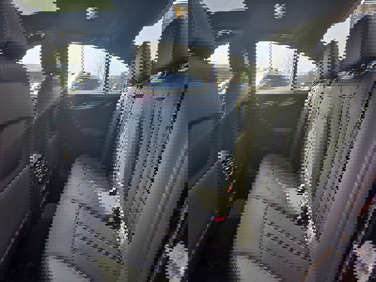 Used 2019 BMW 540i xDrive image 10