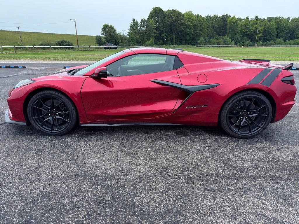 New 2027 Chevrolet Corvette Grand Sport RWD image 12