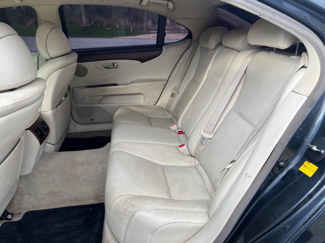 Used 2010 Lexus LS 460 L image 12