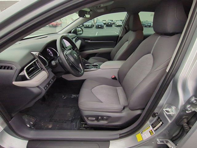 Certified 2022 Toyota Camry LE image 8