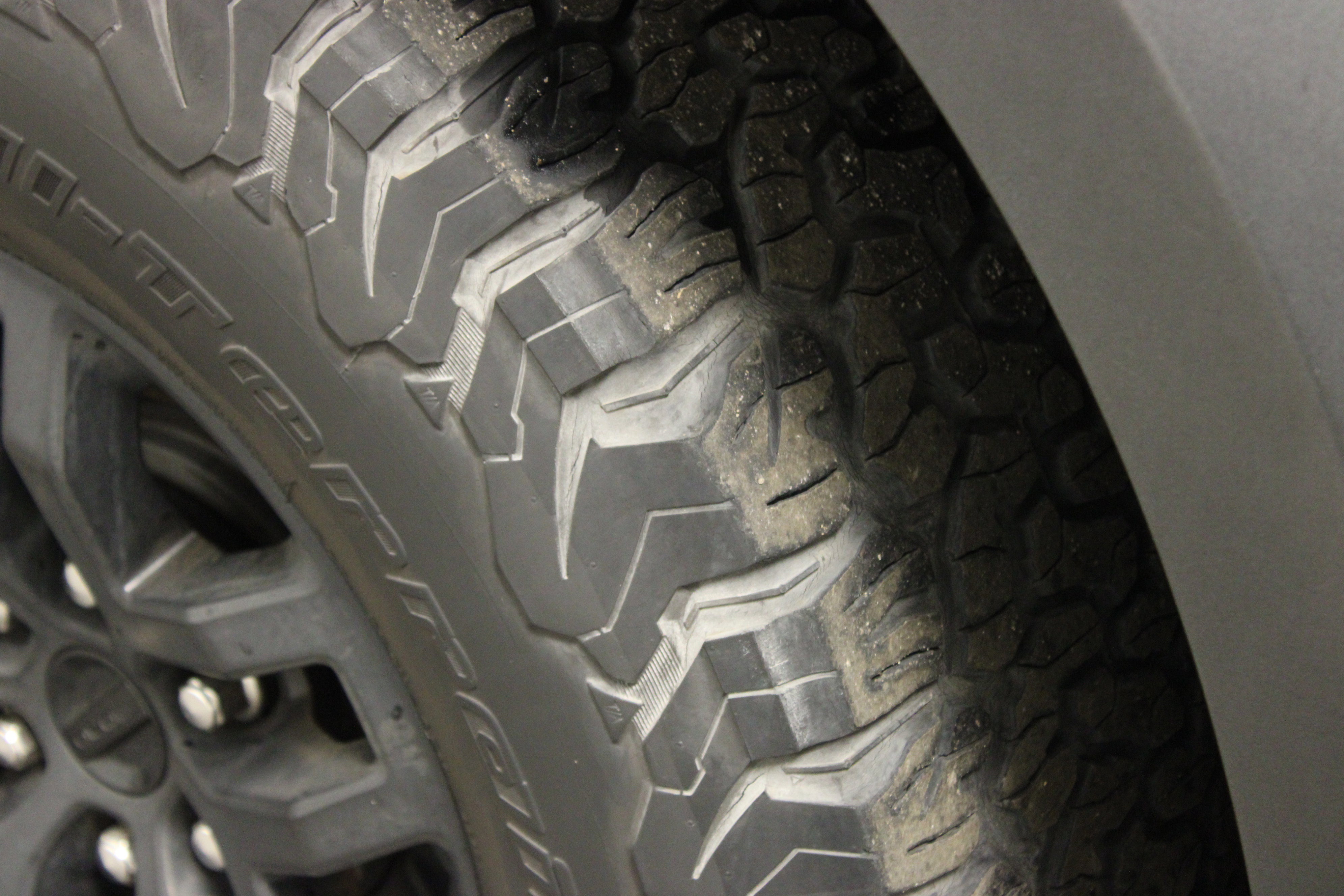 Used 2017 Ford F150 Raptor w/ Equipment Group 802A Luxury image 12