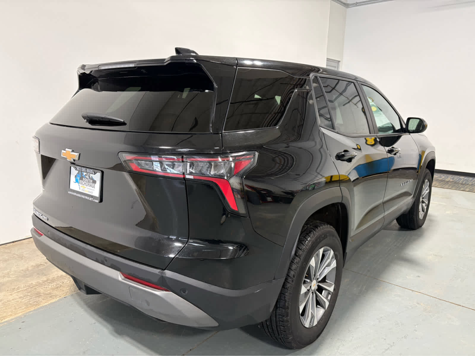 Certified 2025 Chevrolet Equinox LT image 6