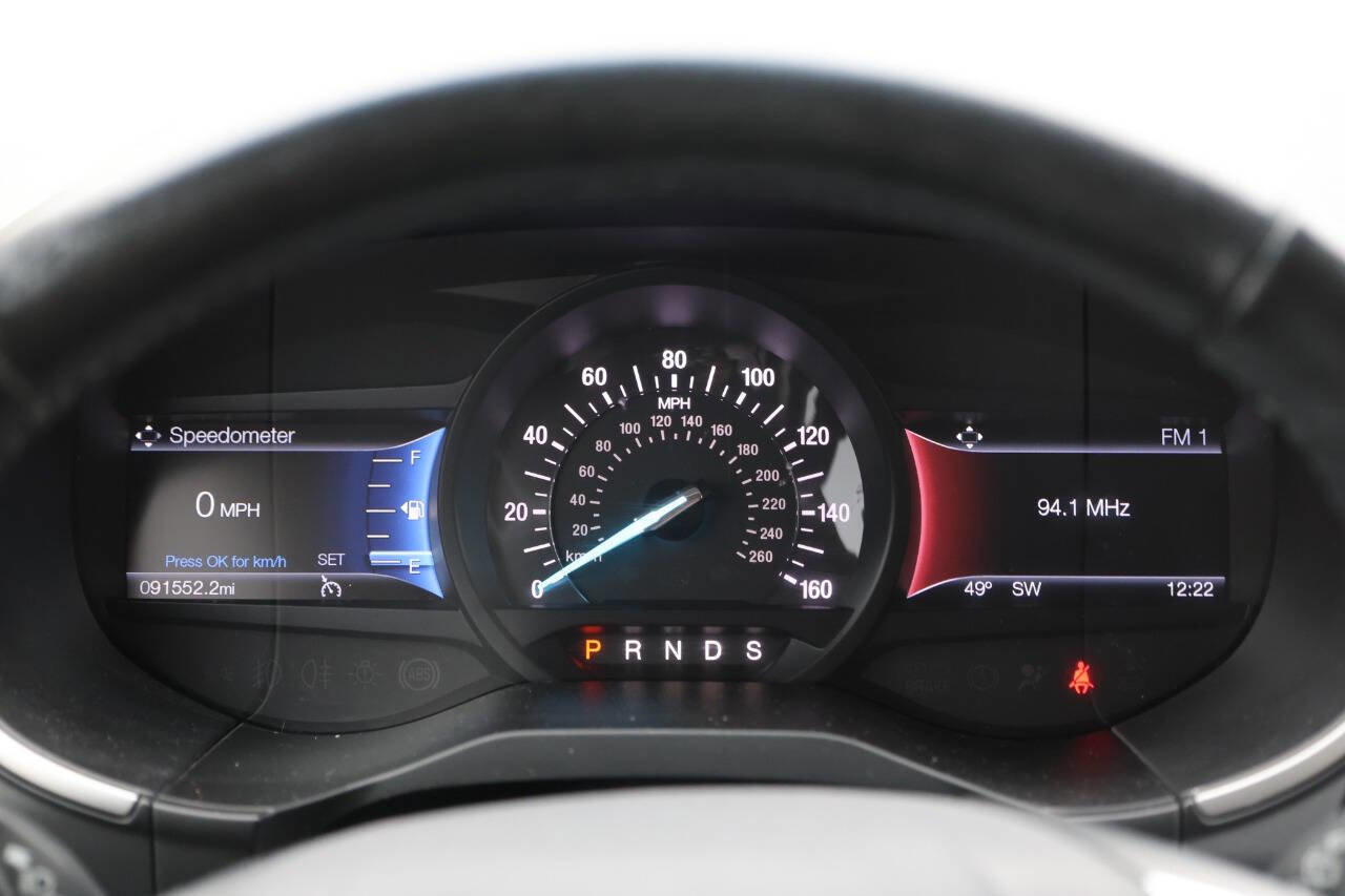 Used 2016 Ford Edge SEL w/ Equipment Group 201A image 19