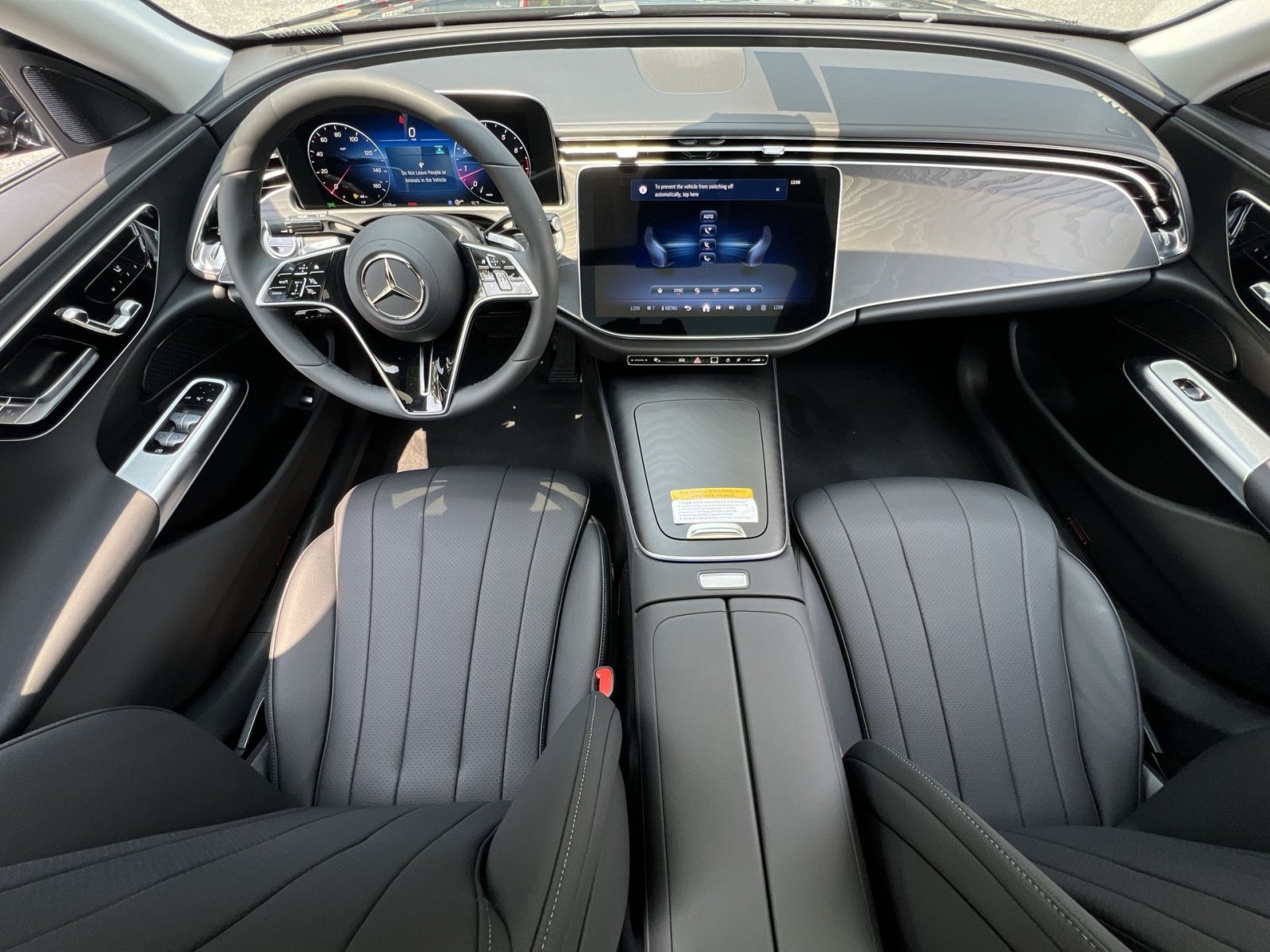 New 2026 Mercedes-Benz E 450 4MATIC Sedan image 28