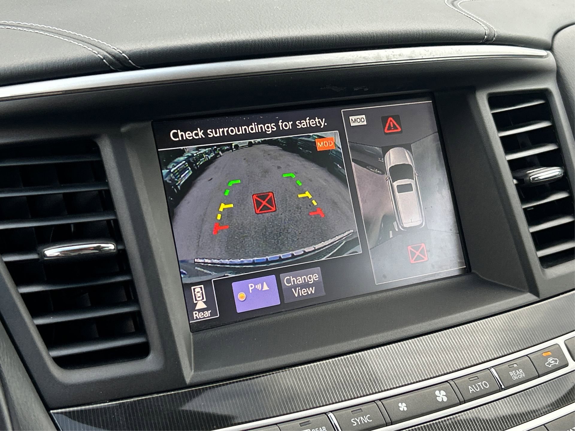 Used 2020 INFINITI QX60 Luxe w/ Essential Package image 29