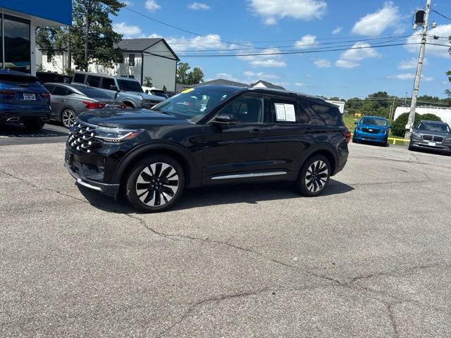 Certified 2025 Ford Explorer Platinum w/ LUX Leather Package AWD/4WD image 13