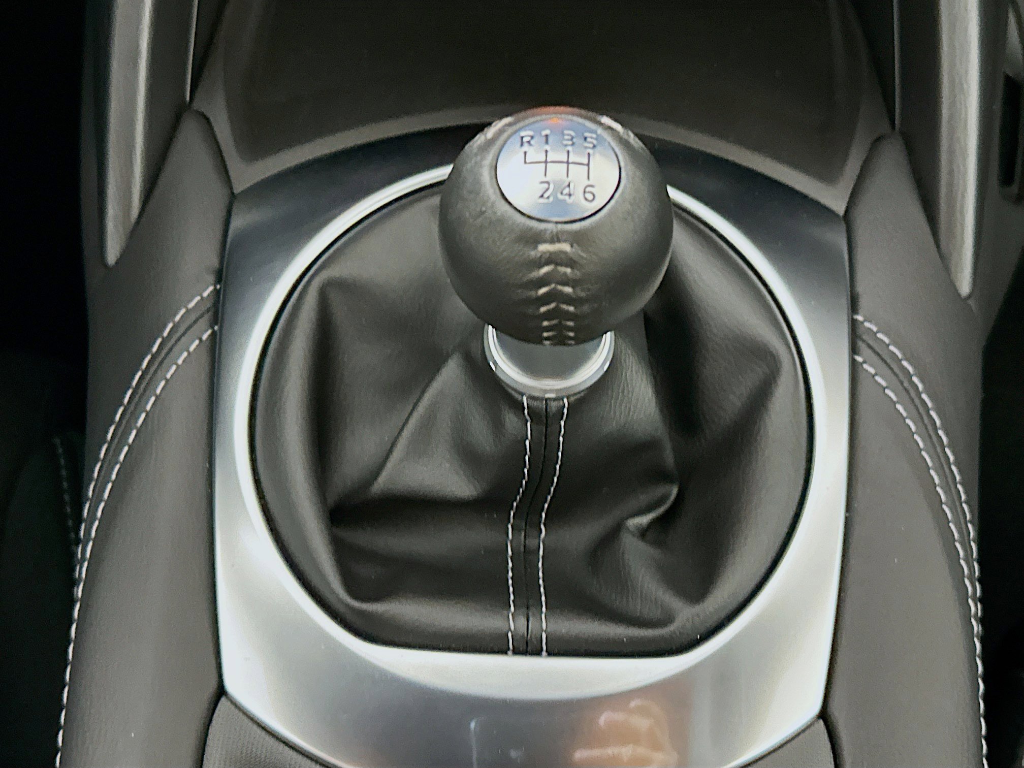 Used 2025 MAZDA MX-5 Miata Club RWD image 24