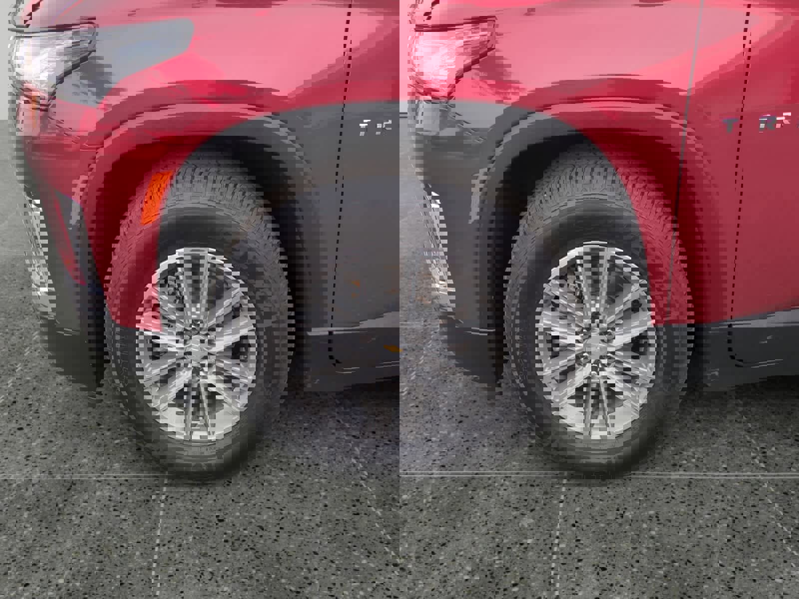 Used 2022 Chevrolet Traverse LT image 14