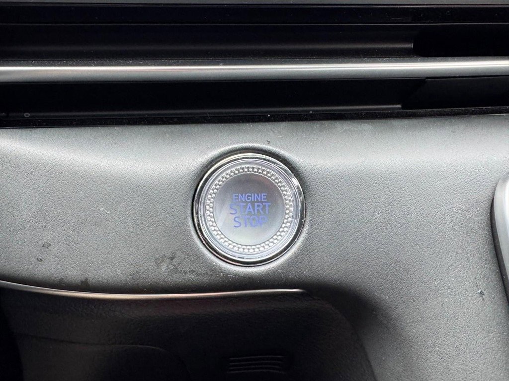 Certified 2025 Genesis GV80 2.5T Select image 23