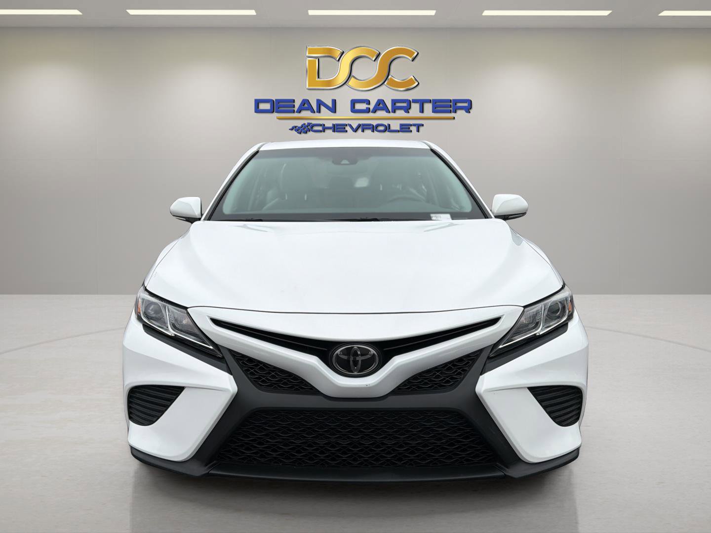 Used 2018 Toyota Camry SE w/ Convenience Package FWD image 8