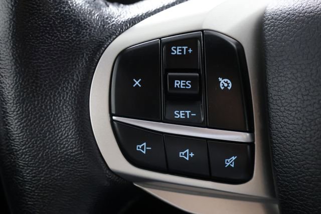 Used 2021 Ford Explorer XLT image 11