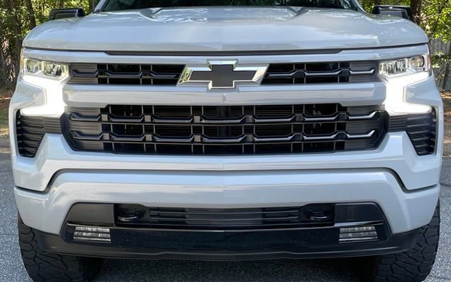 Used 2024 Chevrolet Silverado 1500 RST w/ Convenience Package II AWD/4WD image 11