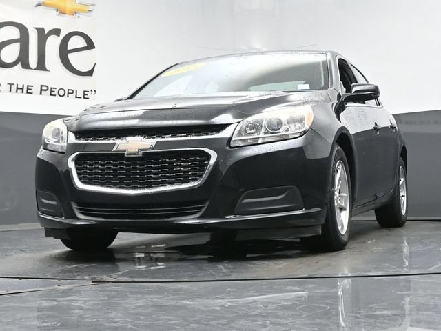 Used 2015 Chevrolet Malibu LT FWD image 4