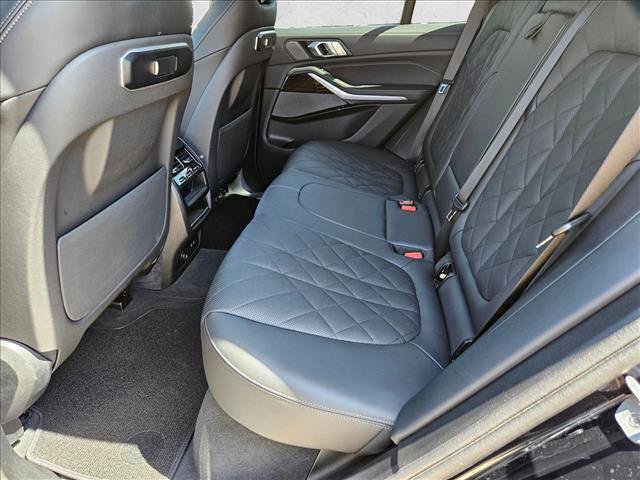 Used 2026 BMW X5 xDrive40i AWD/4WD image 18