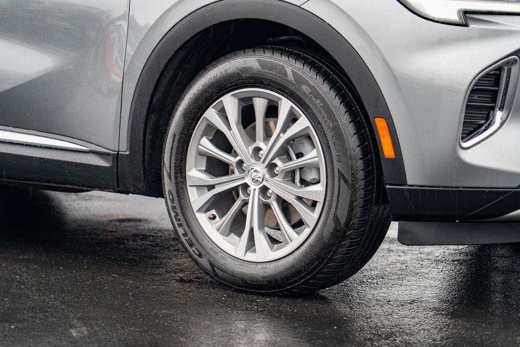 Used 2023 Buick Envision Preferred FWD image 7