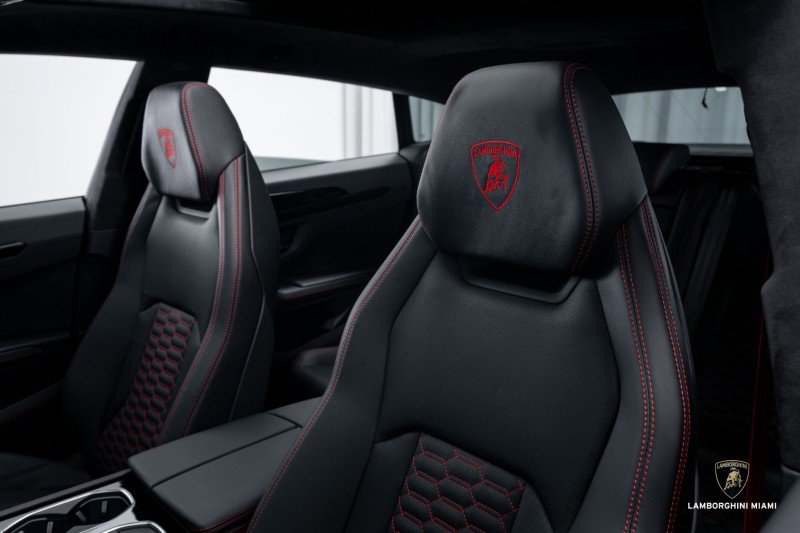 Used 2024 Lamborghini Urus S image 36