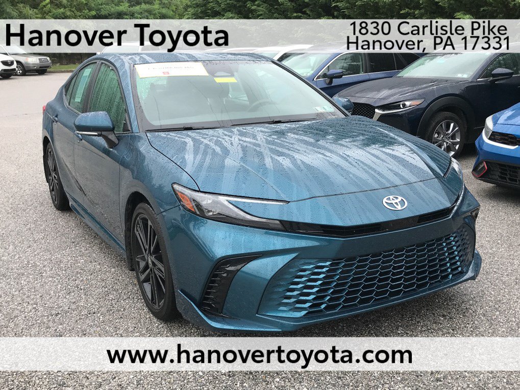 Certified 2025 Toyota Camry XSE FWD image 1