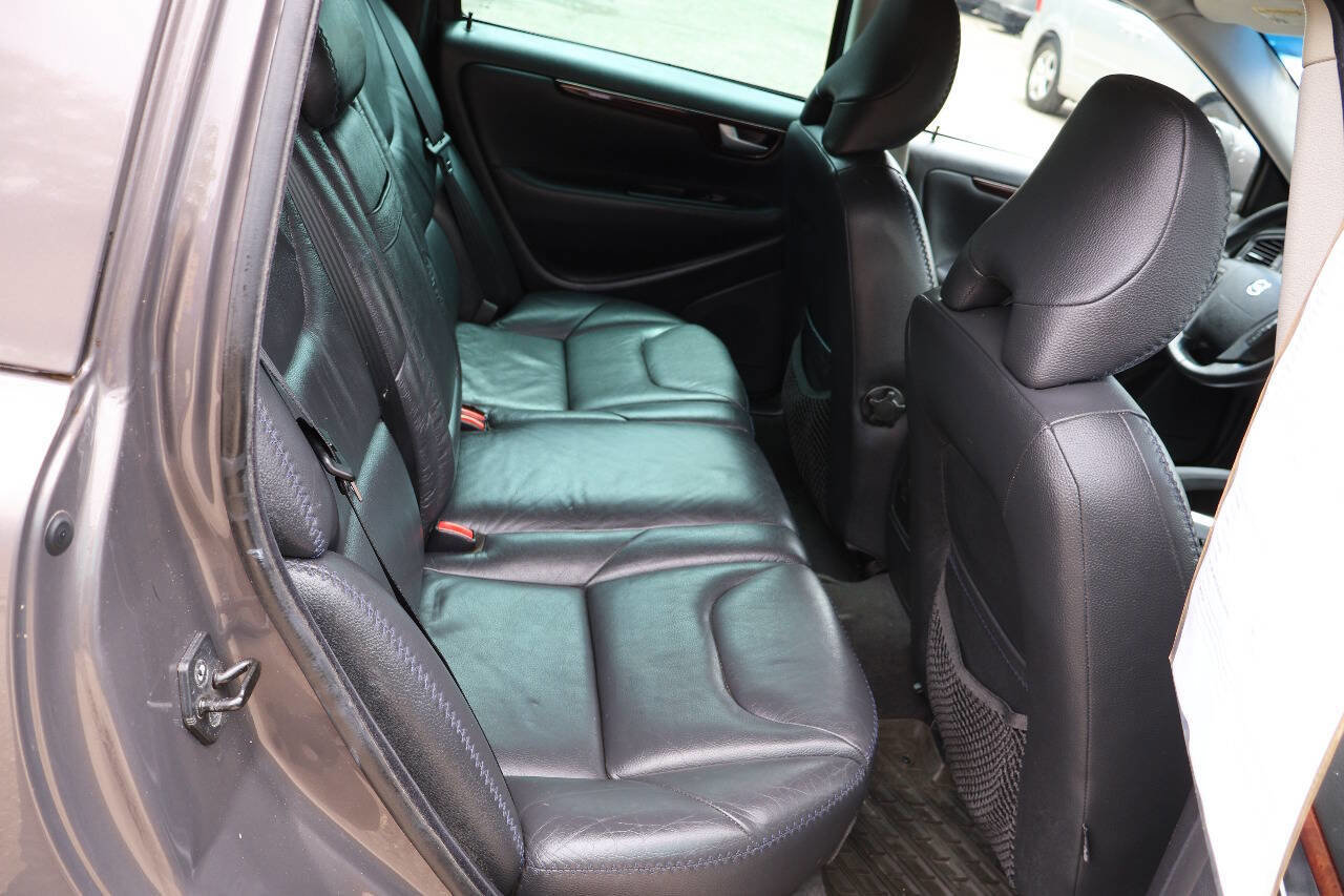 Used 2007 Volvo XC70 AWD/4WD image 26