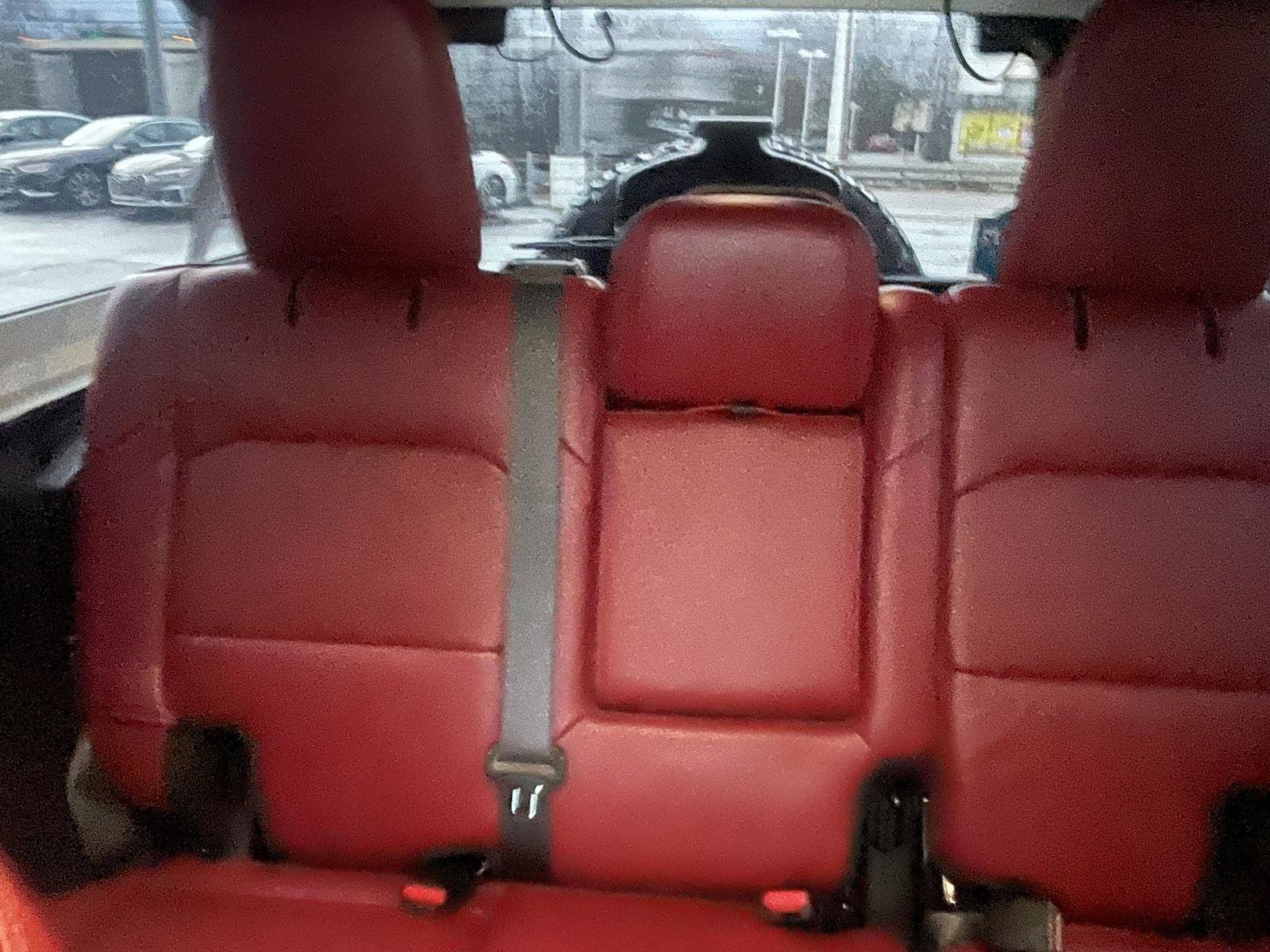 Used 2024 Jeep Wrangler Unlimited Rubicon 392 image 18