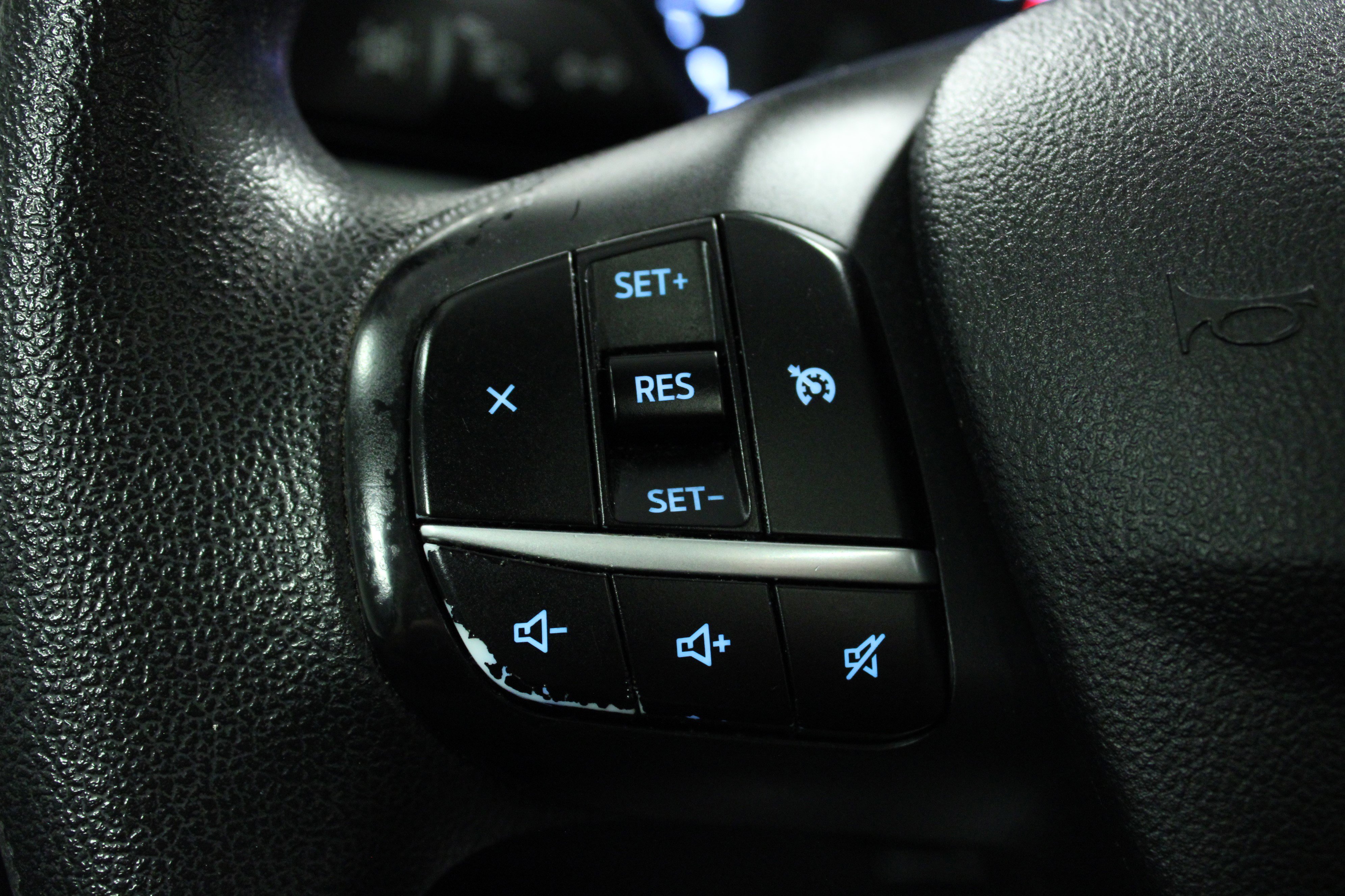 Used 2021 Ford Escape SE FWD image 20