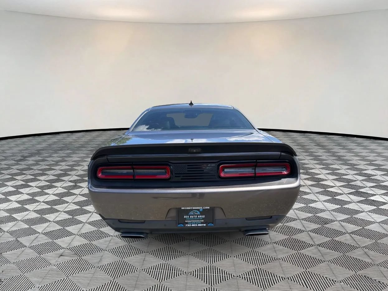 Used 2020 Dodge Challenger R/T Scat Pack RWD image 6