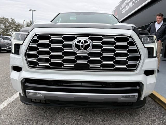 Used 2025 Toyota Sequoia Capstone video 2