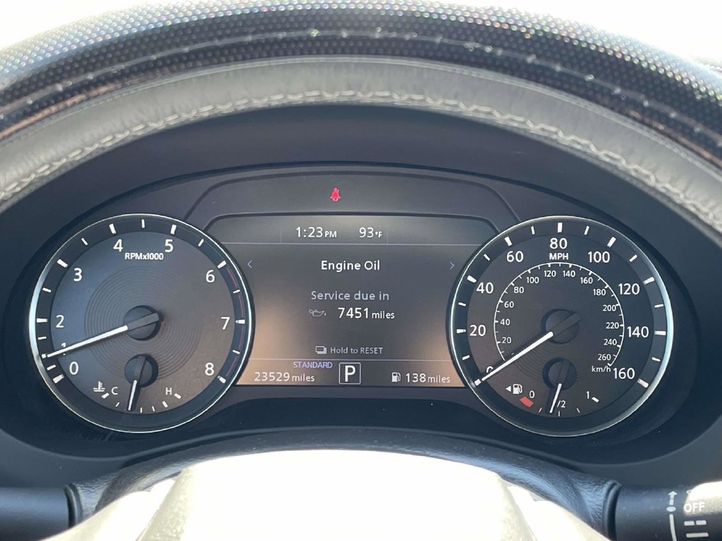 Used 2023 INFINITI QX50 Luxe FWD image 31