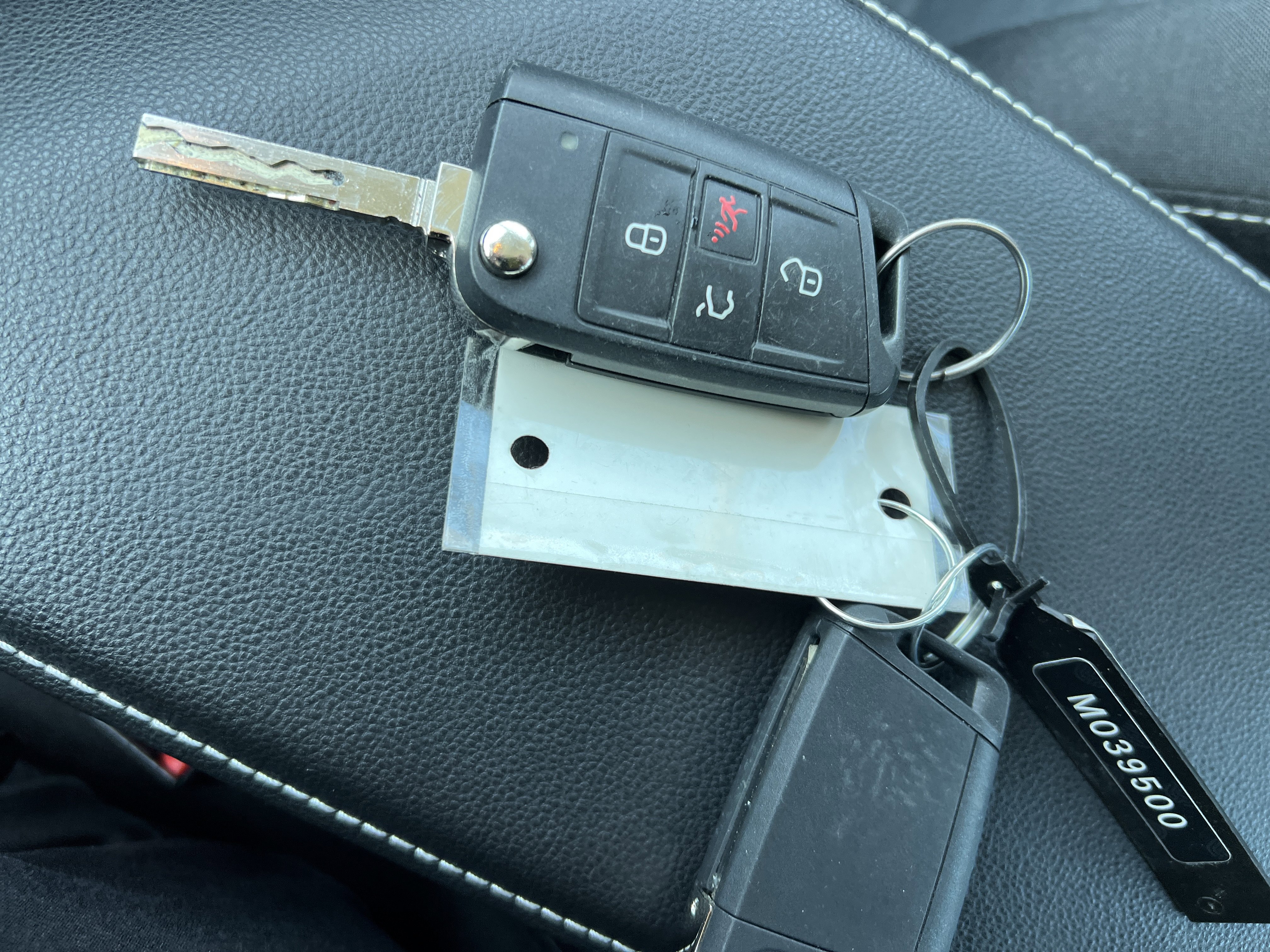 Certified 2025 Volkswagen Jetta S image 31