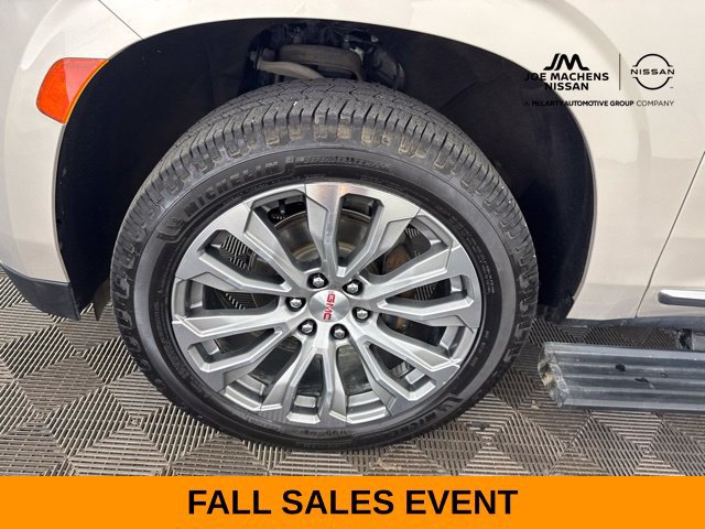 Used 2021 GMC Yukon Denali w/ Denali Premium Package AWD/4WD image 55