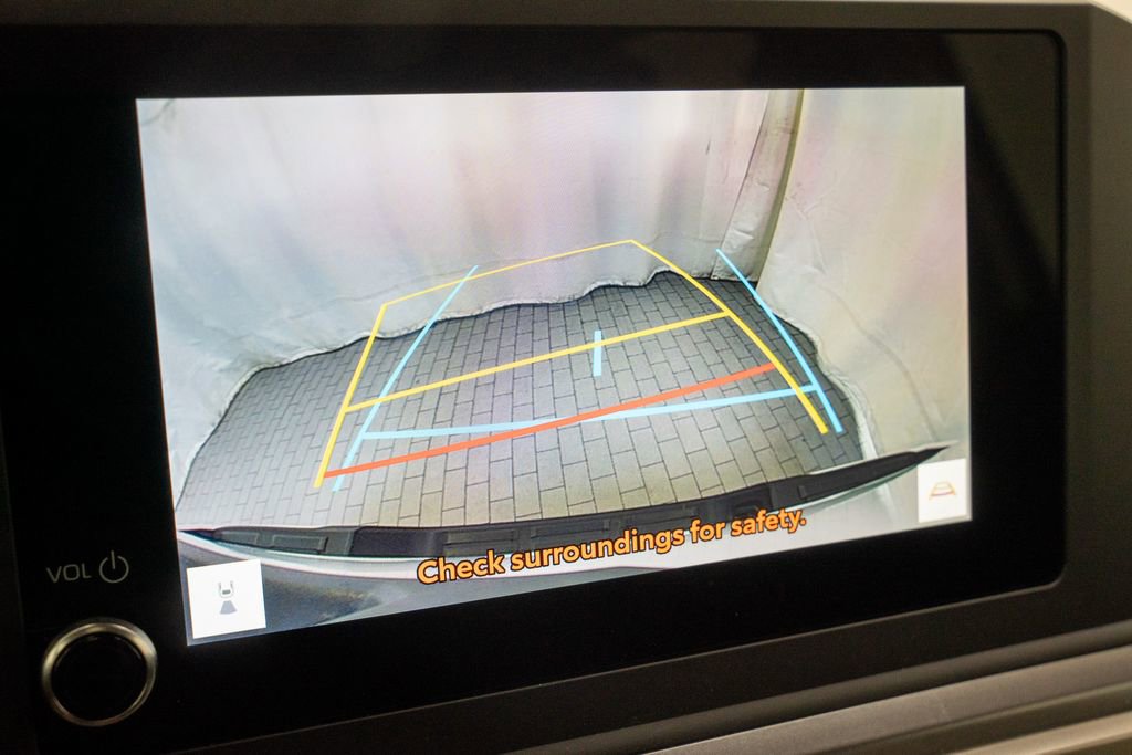 Used 2025 Toyota Tacoma SR5 image 12