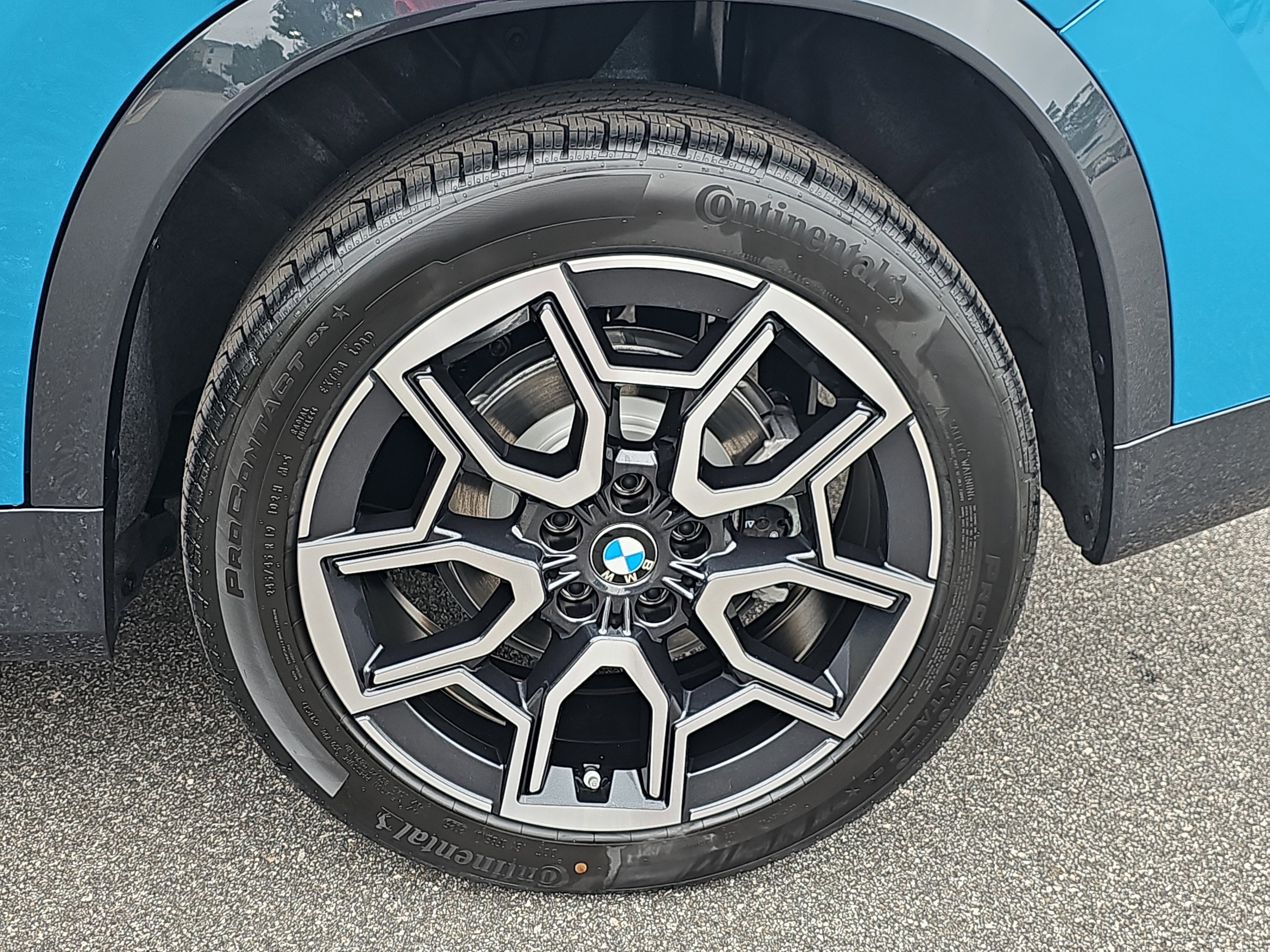 New 2025 BMW X1 xDrive28i w/ Technology Package image 35