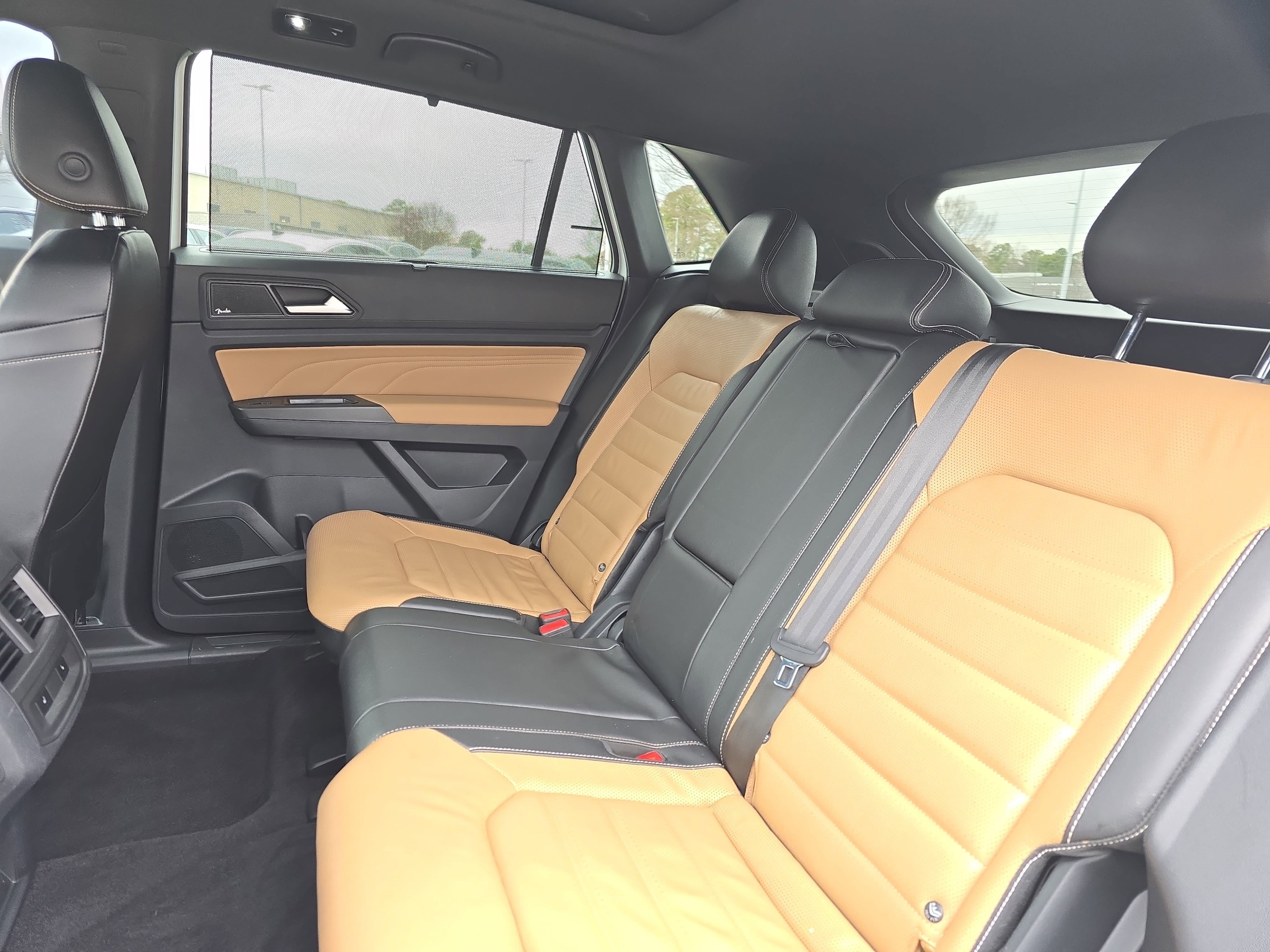 Used 2022 Volkswagen Atlas Cross Sport SEL Premium R-Line image 14