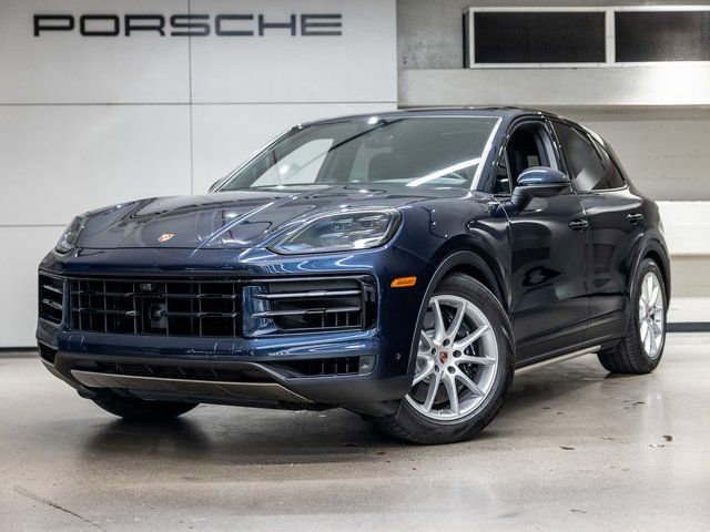 Certified 2025 Porsche Cayenne S AWD/4WD image 1