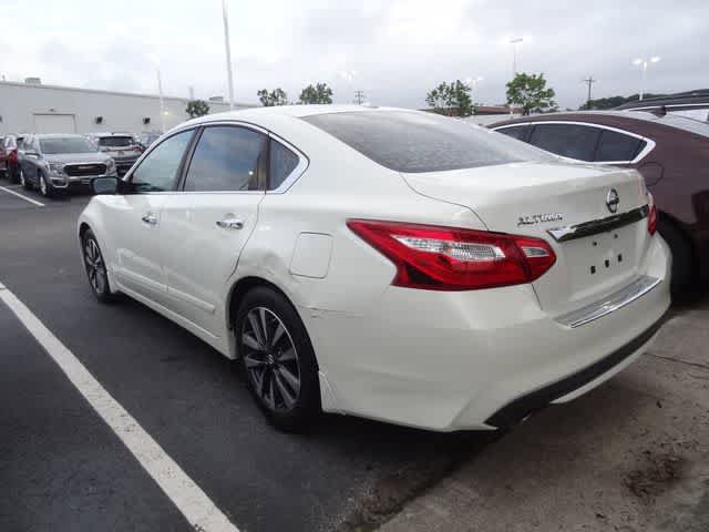 Used 2016 Nissan Altima 2.5 SV FWD image 8