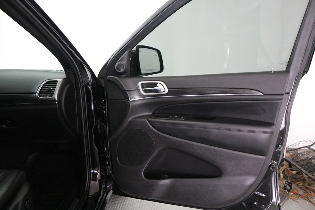 Used 2021 Jeep Grand Cherokee Limited w/ Luxury Group II AWD/4WD image 52