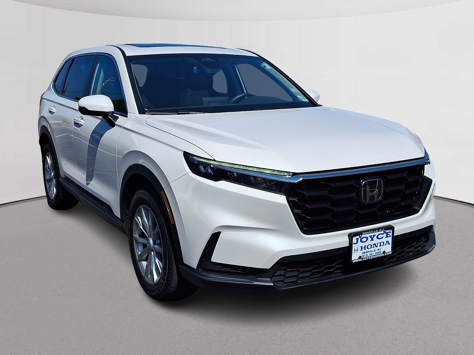 Certified 2024 Honda CR-V EX image 2
