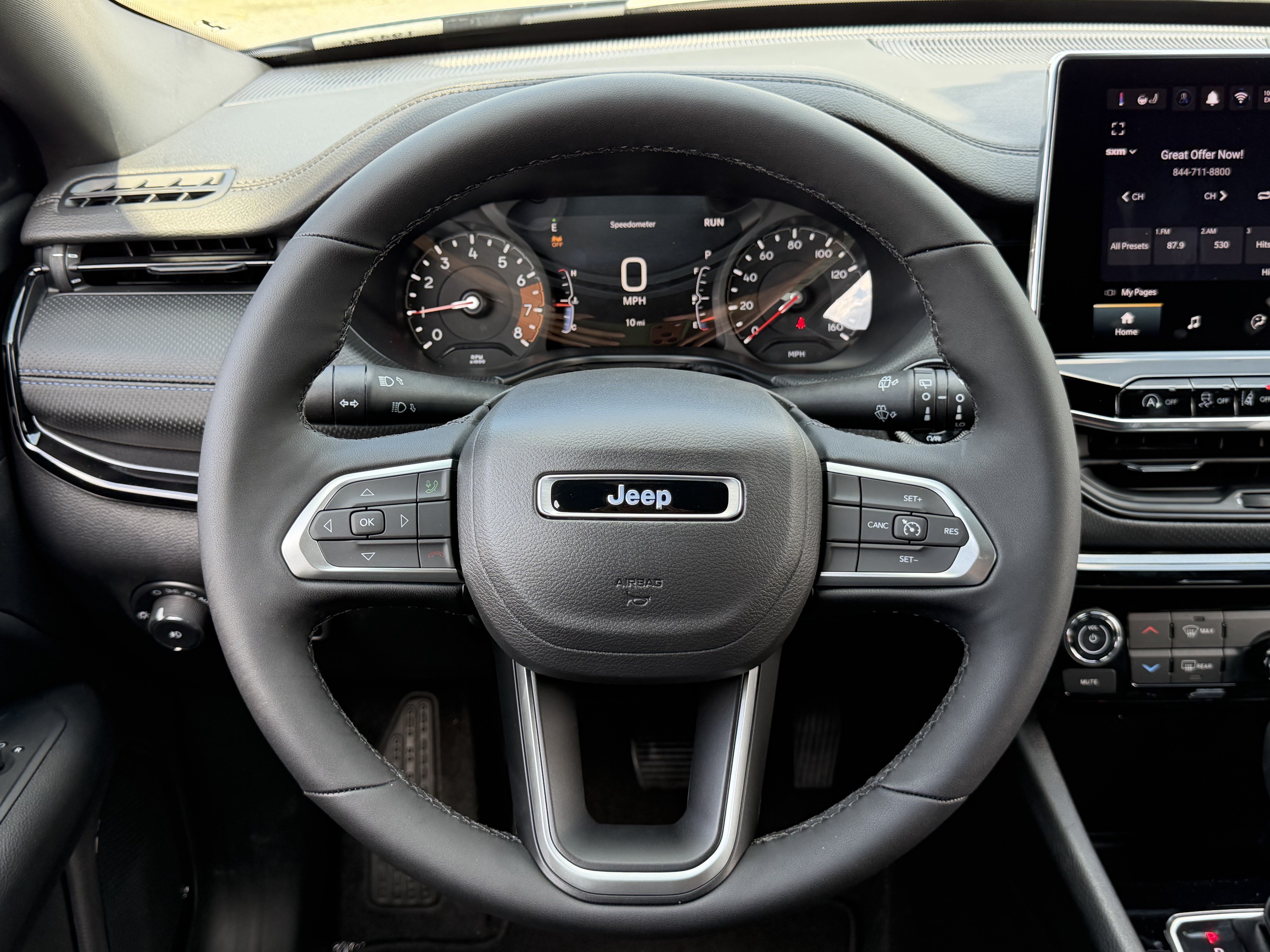 New 2026 Jeep Compass Latitude AWD/4WD image 17