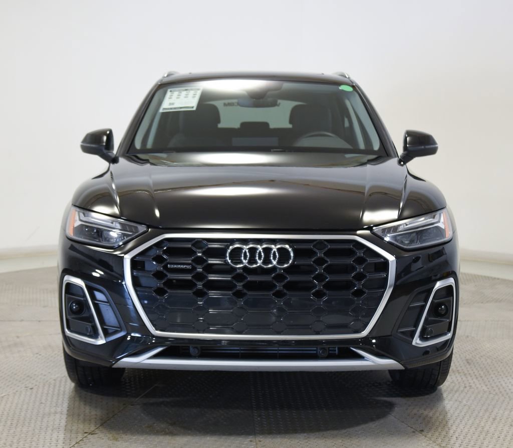 Used 2023 Audi Q5 2.0T Premium w/ Convenience Package image 8