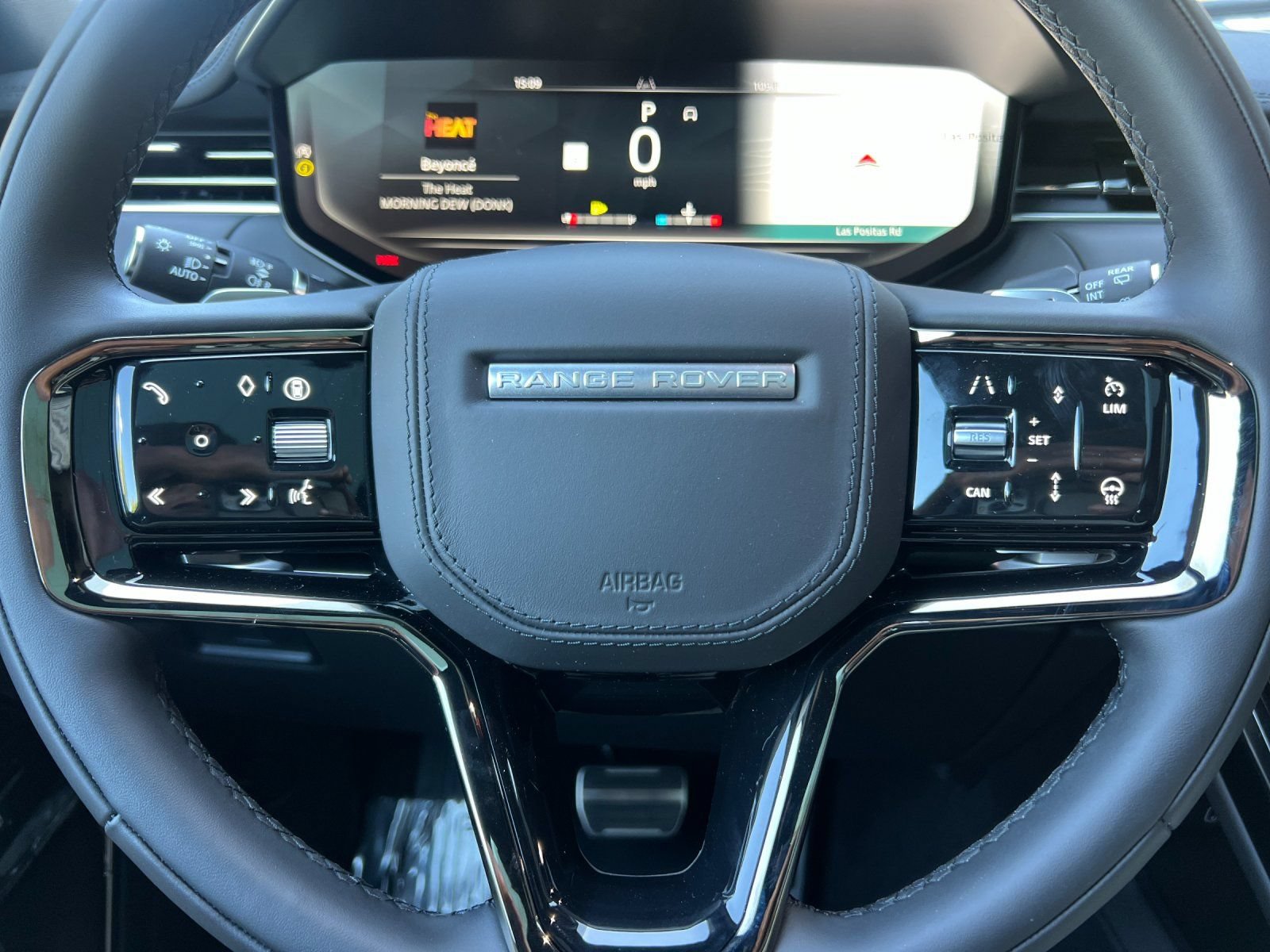 New 2026 Land Rover Range Rover Sport Dynamic SE AWD/4WD image 24