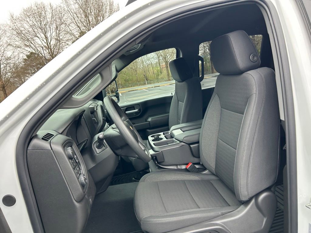 New 2026 Chevrolet Silverado 2500 Custom w/ Custom Value Package image 34