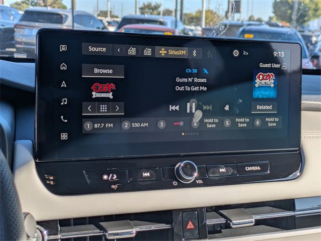 New 2025 Mitsubishi Outlander SE image 19