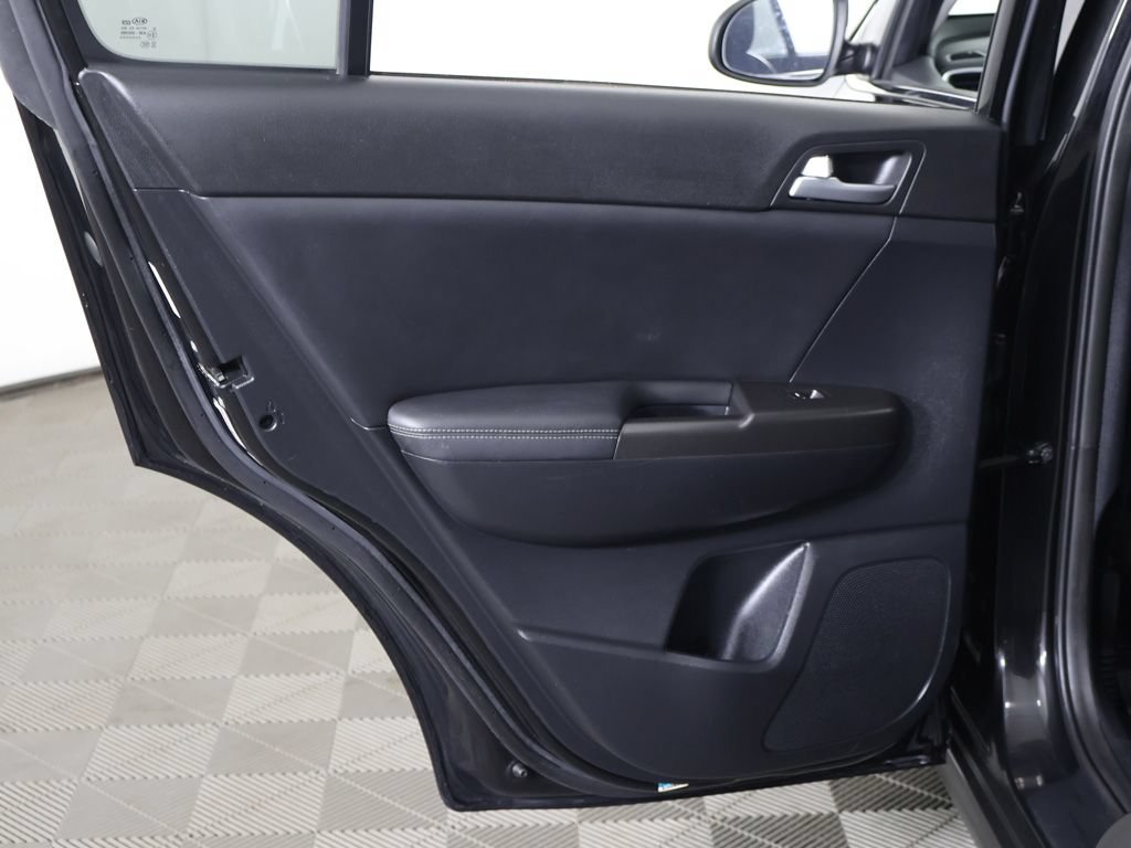 Used 2017 Kia Sportage EX FWD image 21