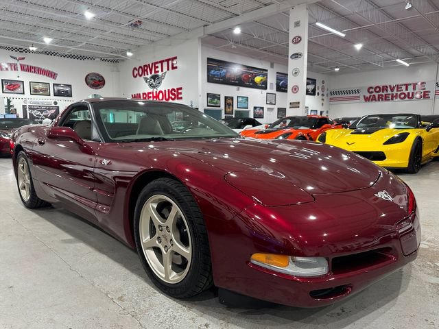 Used 2003 Chevrolet Corvette Coupe w/ Preferred Equipment Group RWD image 5