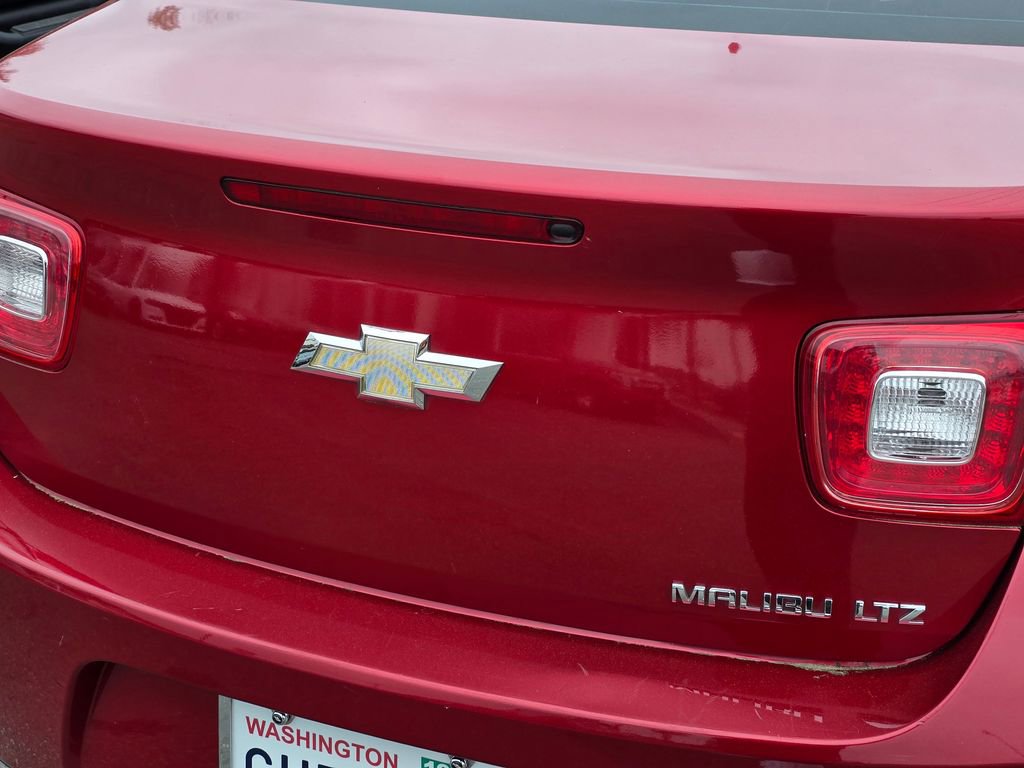 Used 2013 Chevrolet Malibu LTZ FWD image 3