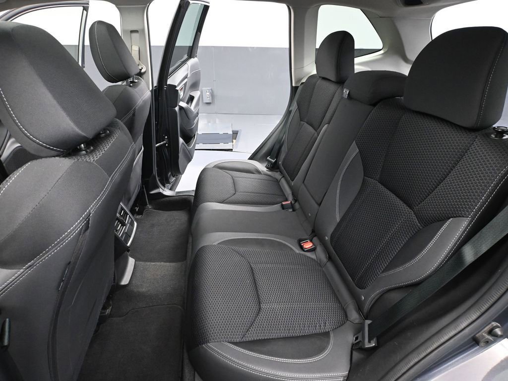 Used 2021 Subaru Forester Premium image 38