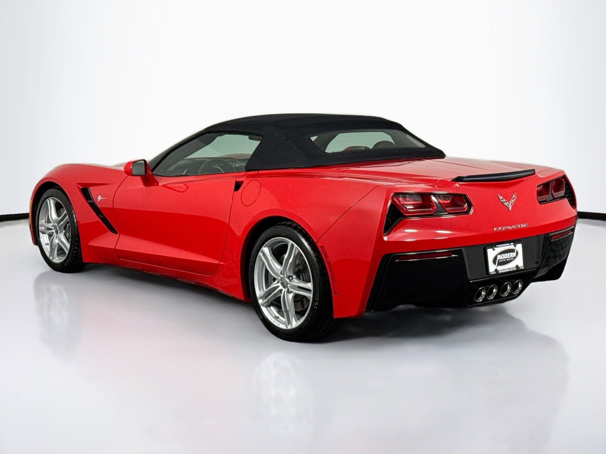 Used 2017 Chevrolet Corvette Stingray Convertible w/ 2LT Preferred Equipment Group RWD image 9