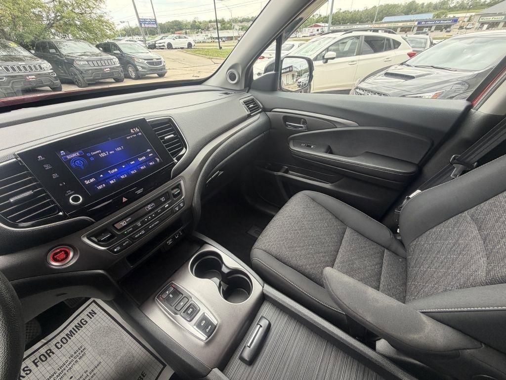 Used 2021 Honda Ridgeline Sport image 17