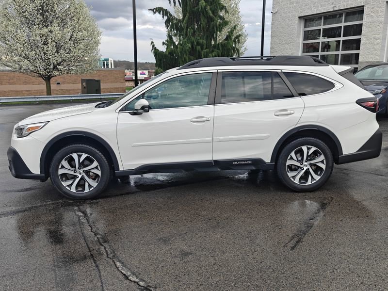 Used 2022 Subaru Outback Limited AWD/4WD image 10